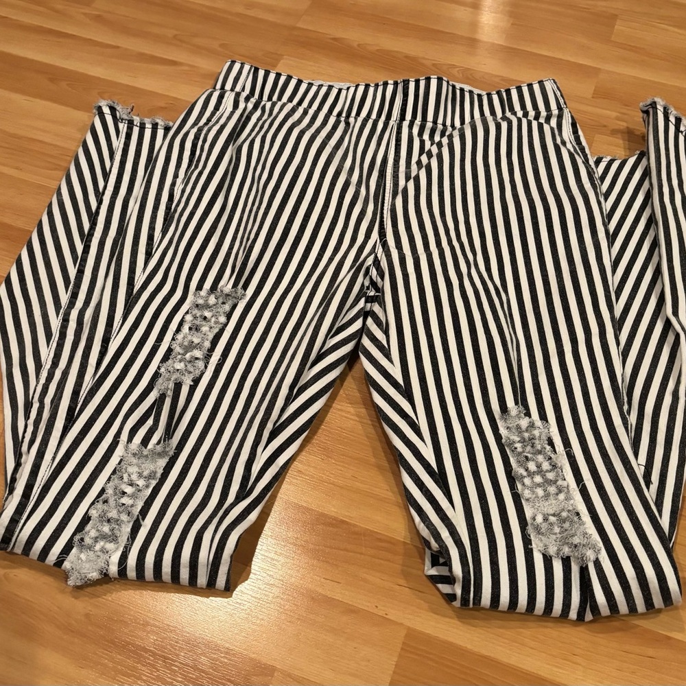 L&B  Lucky & Blessed‎ Black and White Striped Flare  Jeans